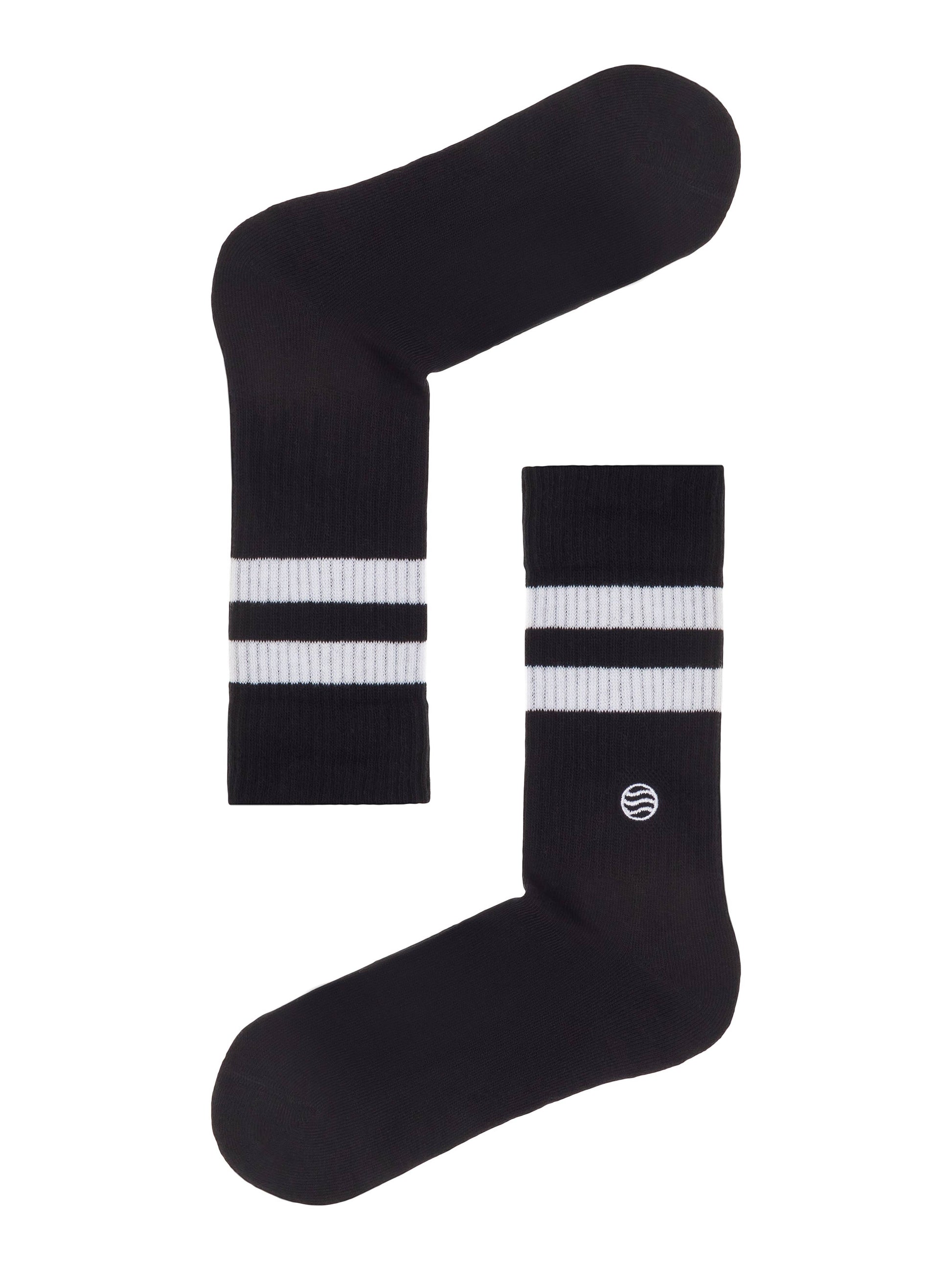 Chaussettes de sport en coton bio noires et blanches pour le pickleball.