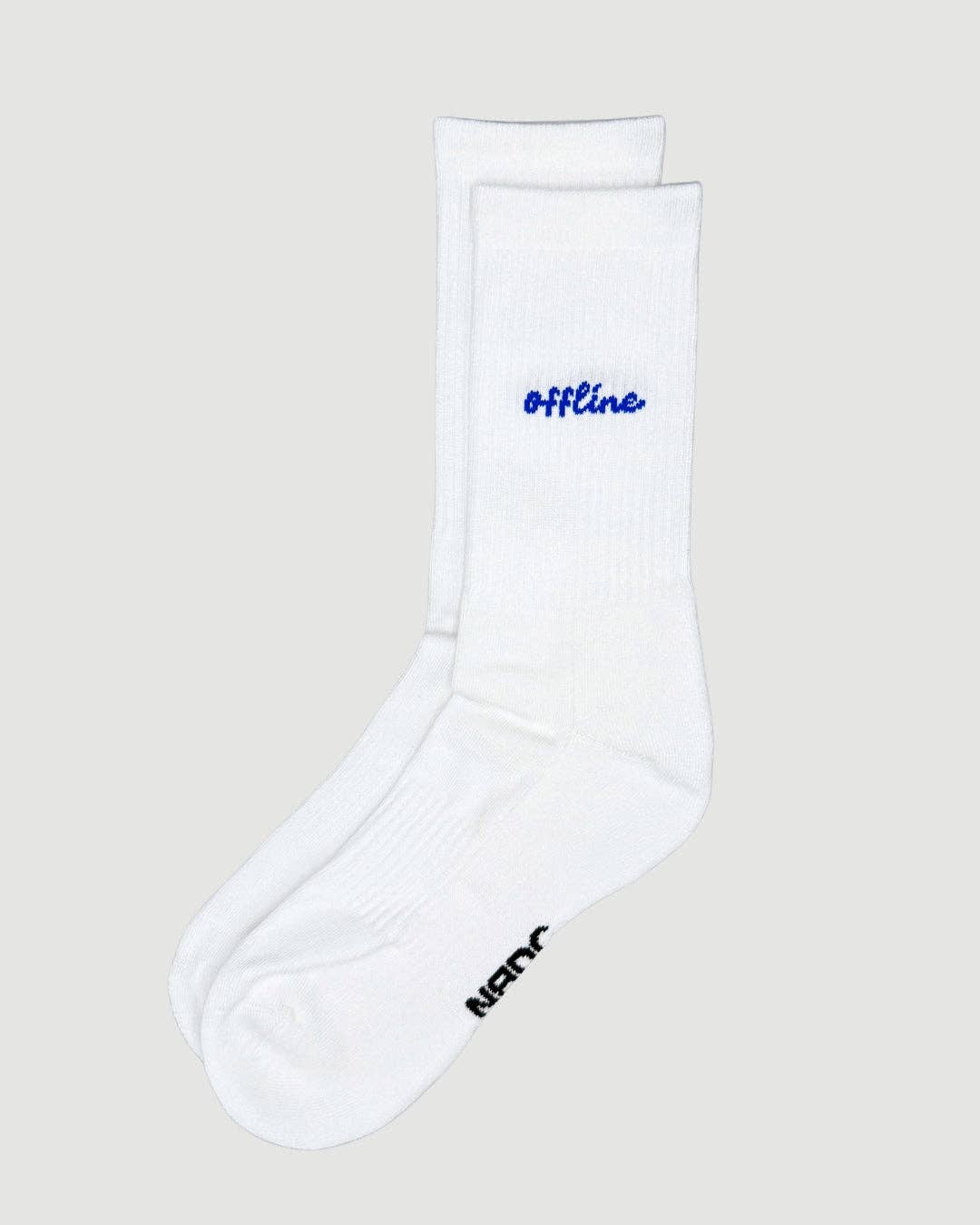 Chaussettes "Offline" en coton bio, idéales après une partie de pickleball.